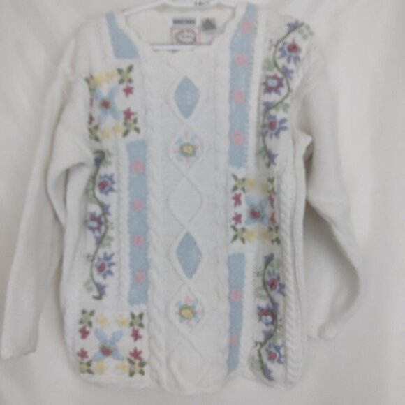 Erika | Vintage Hand Knit Cotton Floral Embroidered Crochet Sweater | Size L - Picture 9 of 10